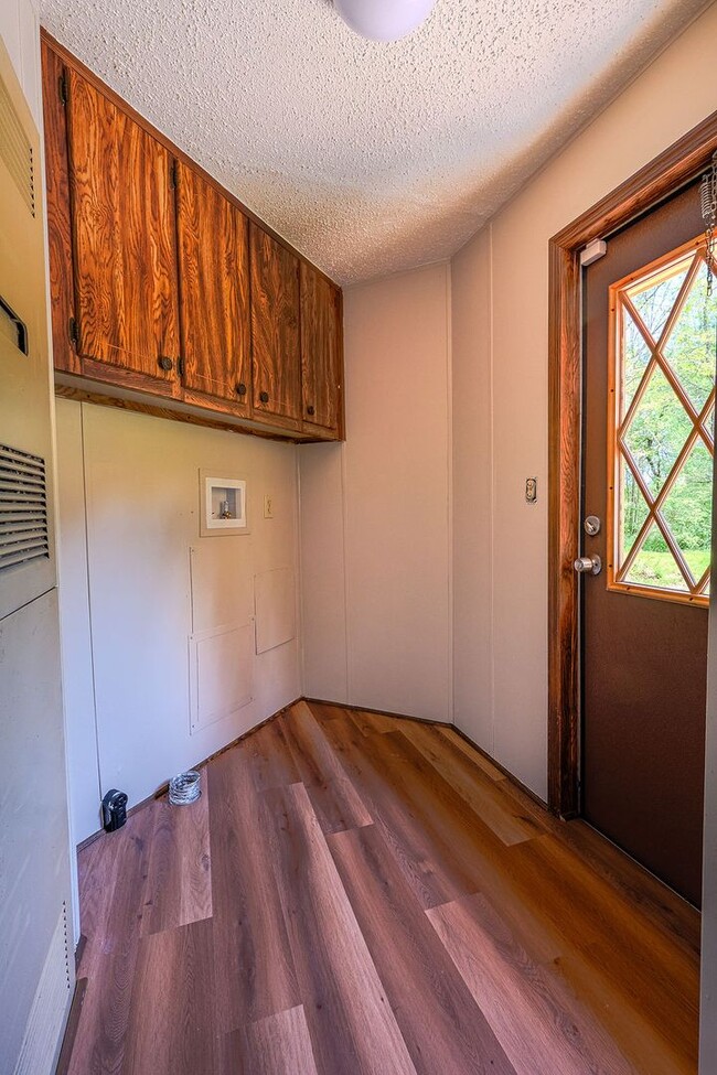 Building Photo - 3-BED 2-BATH RENTAL IN MADISON COUNTY