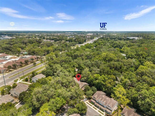 Building Photo - 4605 SW 48th Dr