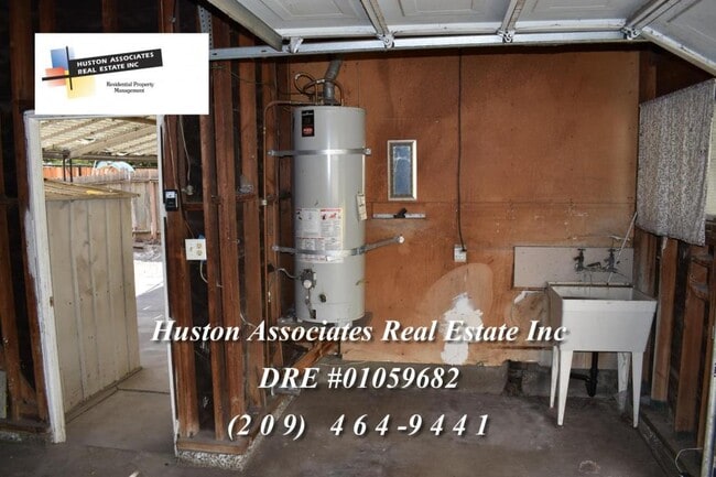 Building Photo - 182 W Essex St