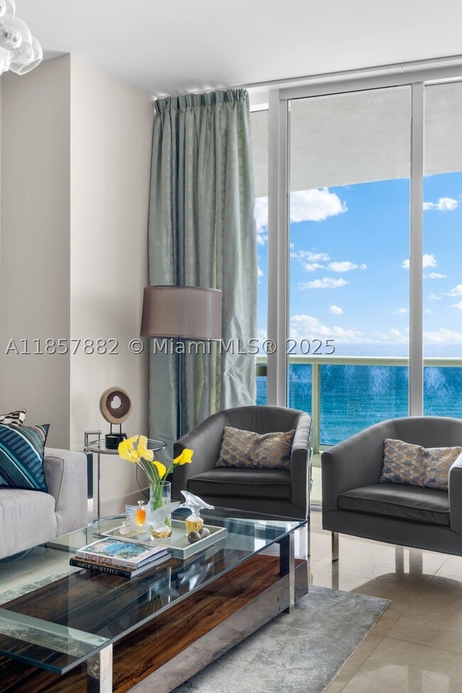 Building Photo - 16001 Collins Ave
