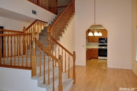 Building Photo - NICE TWO STORY HOME IN GRANITE BAY!