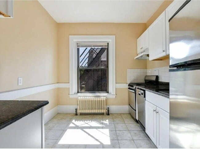 Building Photo - 1091 Boylston St