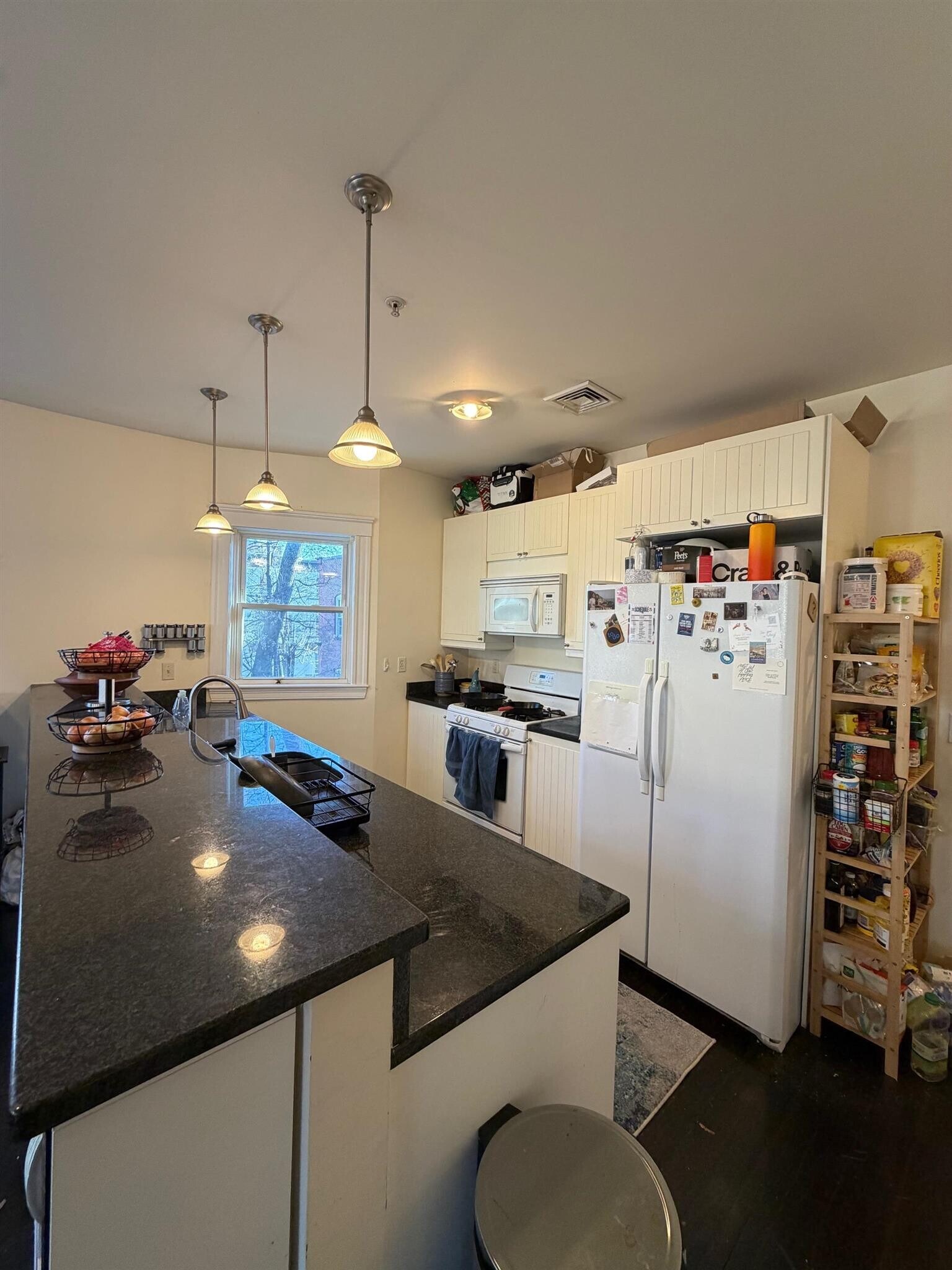 Building Photo - 6 Giles Park