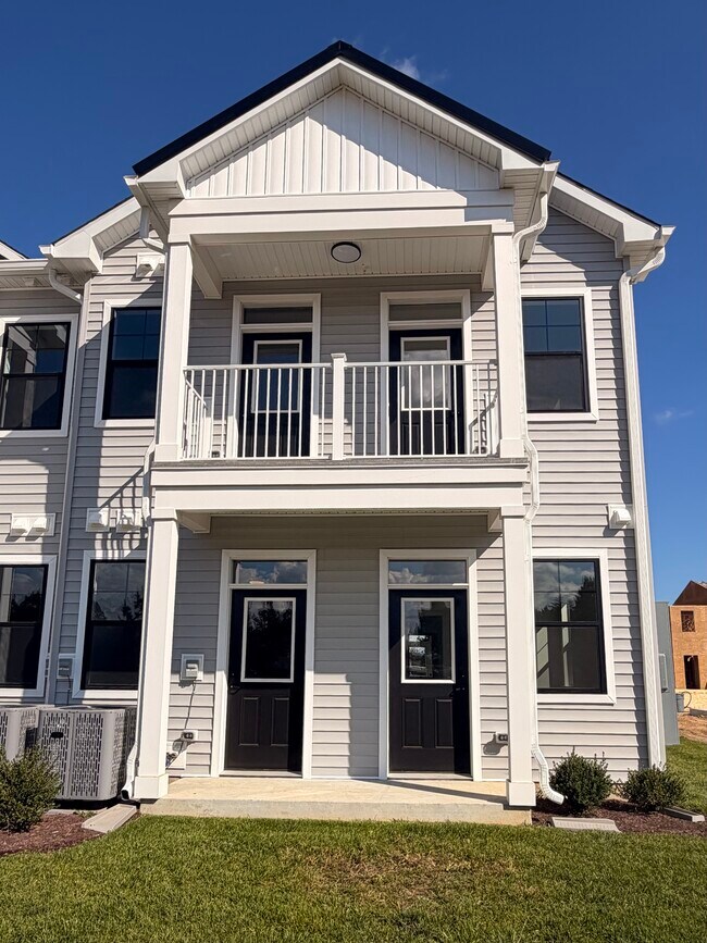 Building Photo - 1145 Savannah Rd