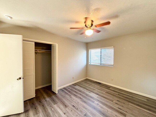 Building Photo - N. Merced: $2279 4 bedroom 2.5 bath home n...