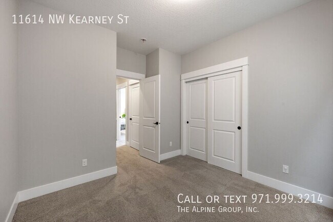 Building Photo - 11614 NW Kearney St