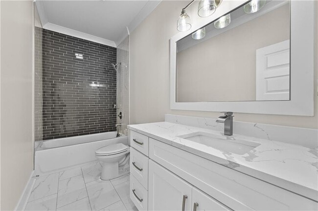 Building Photo - 3488 Hamilton Mill Rd