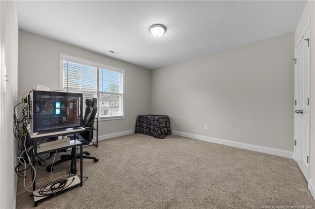 Building Photo - 212 Flying Bolt Dr