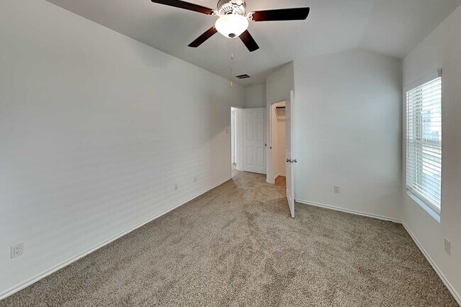 Building Photo - 18755 Faustina Way