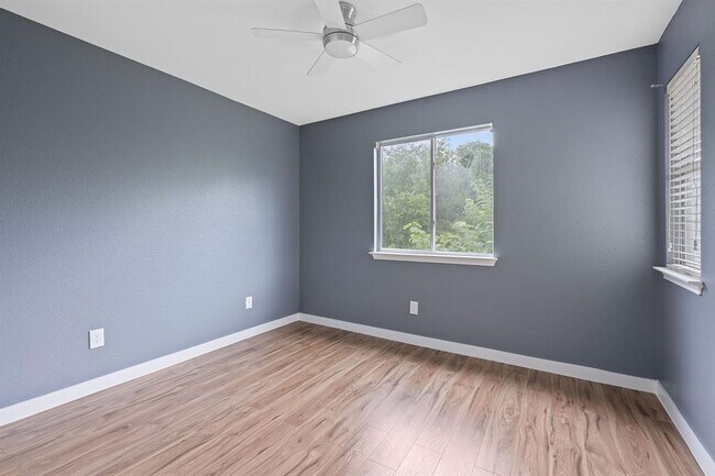 Building Photo - 14517 Harris Ridge Blvd