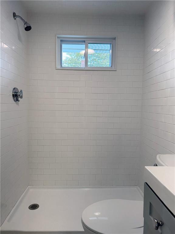 Building Photo - 74 Blanding Ave