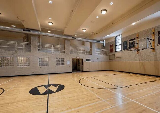 Building Photo - 111-23 N 15th St