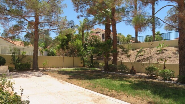 Building Photo - 2925 Sunstone St