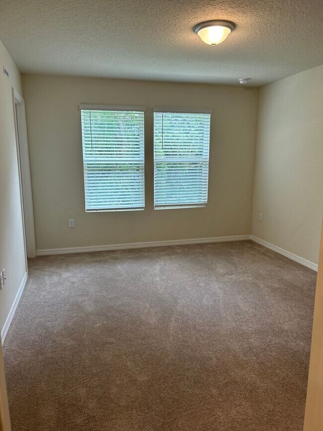 Building Photo - Move In ASAP!! - Brand New 3 bedroom 2.5 bath Townhouse for rent in Kissimmee, FL.