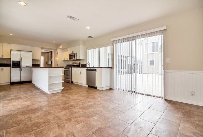 Building Photo - 4501 Pinyon Tree Ln
