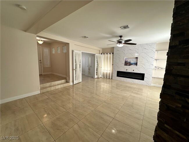 Building Photo - 8305 Bermuda Beach Dr