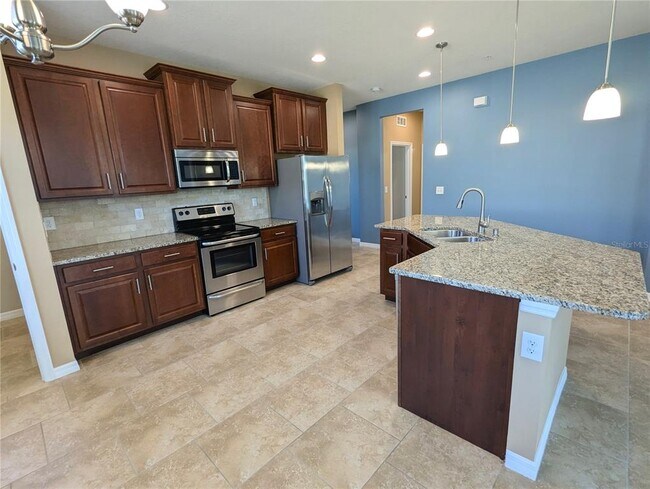 Building Photo - 8323 Enclave Way