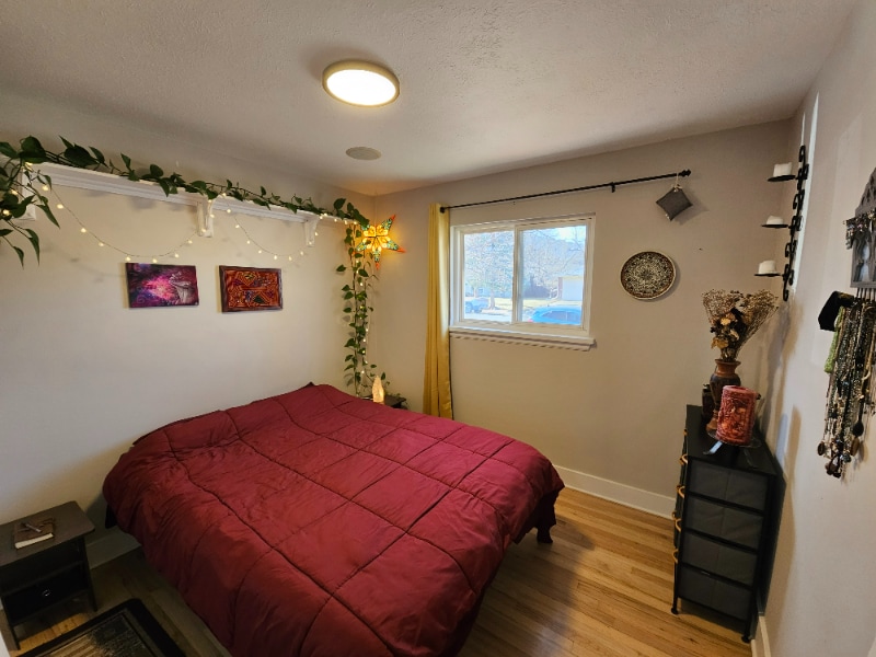 Building Photo - 880 35th St