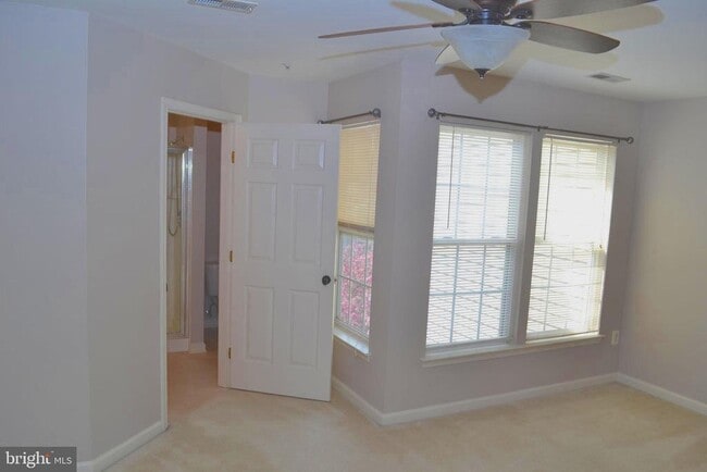 Building Photo - 1725 Emory St