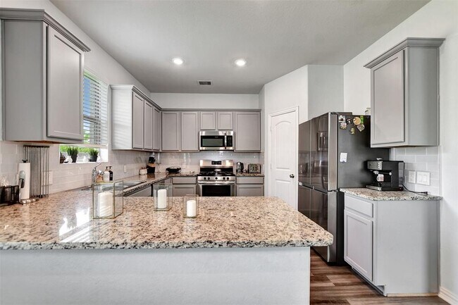 Building Photo - 6251 Briarstone Valley Ln