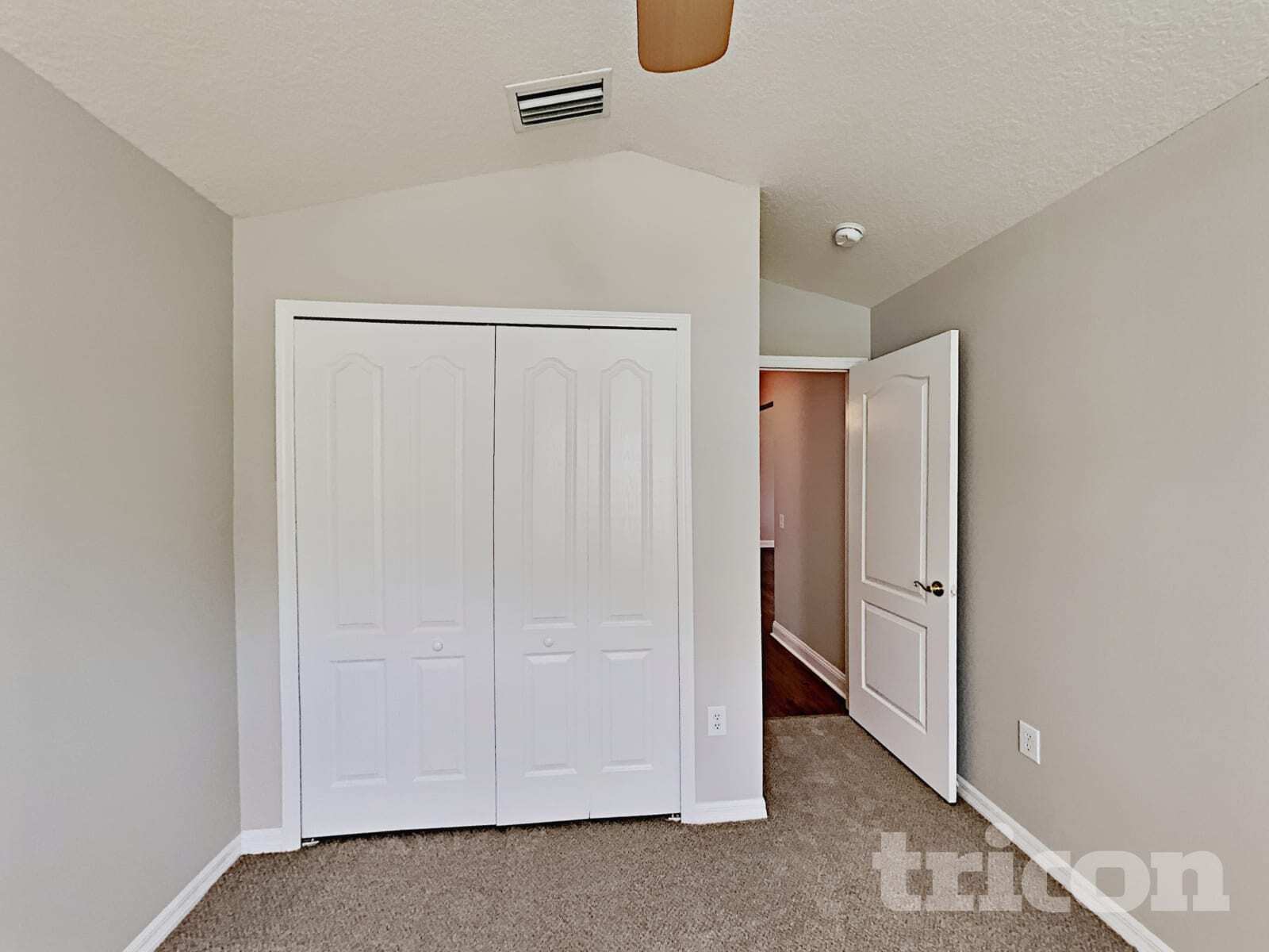 Building Photo - 6926 Waterbrook Ct