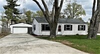 Building Photo - 1118 Emerald Ln