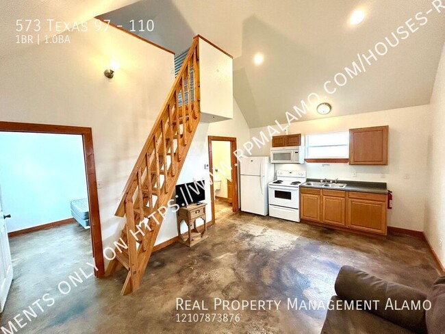 Building Photo - AVAILABLE NOW! 1 Bedroom / 1 Bath Lodge w/...