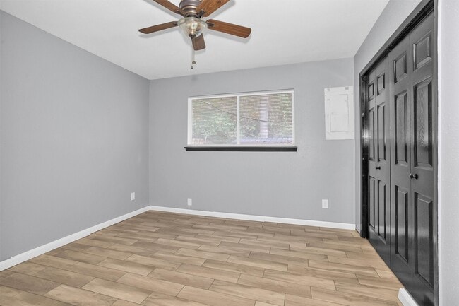 Building Photo - 1035 Lovett St