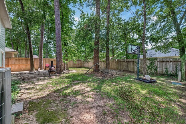 Building Photo - 202 N Vesper Bend Cir