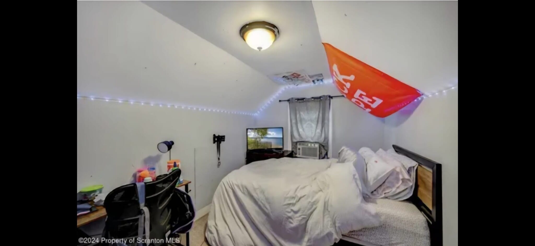 Building Photo - 1727 Monroe Ave