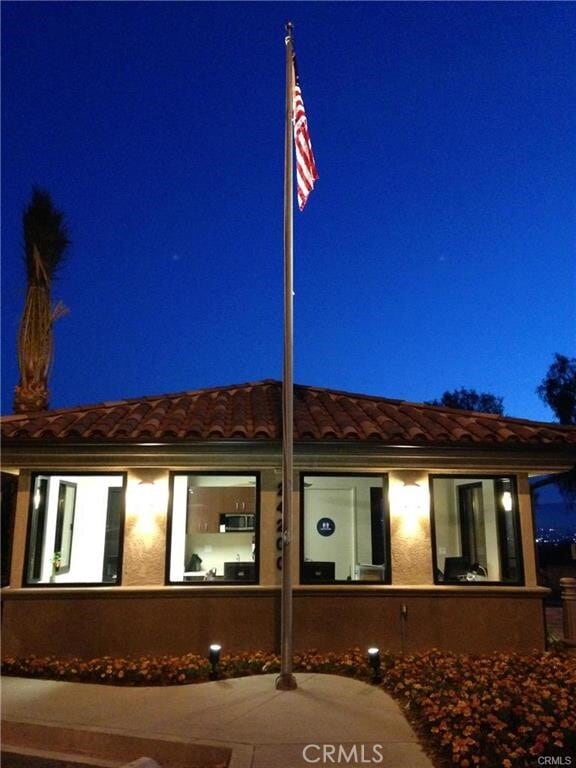 Building Photo - 881 Via Mendoza