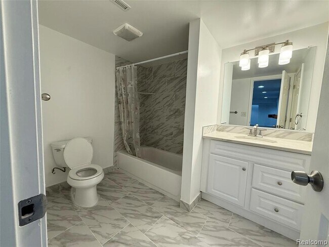 Building Photo - 28975 Hearthstone Dr