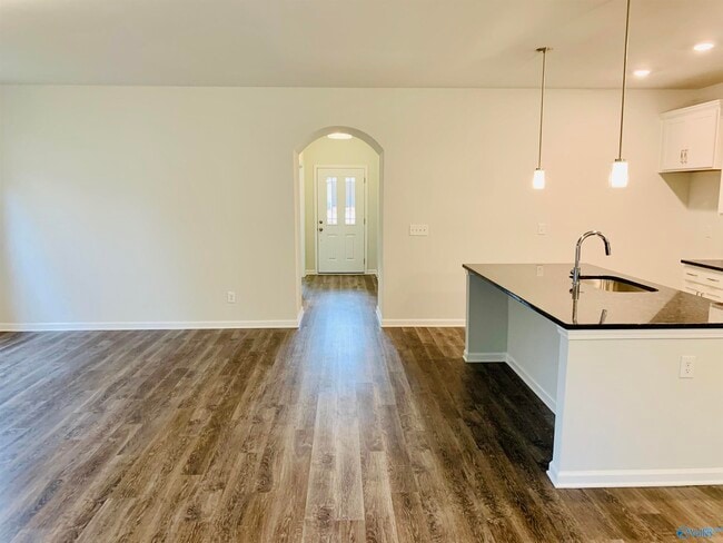 Building Photo - 108 Grv Hl Cir