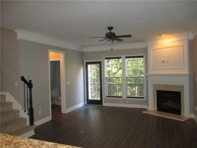 Building Photo - 2242 Limehurst Dr