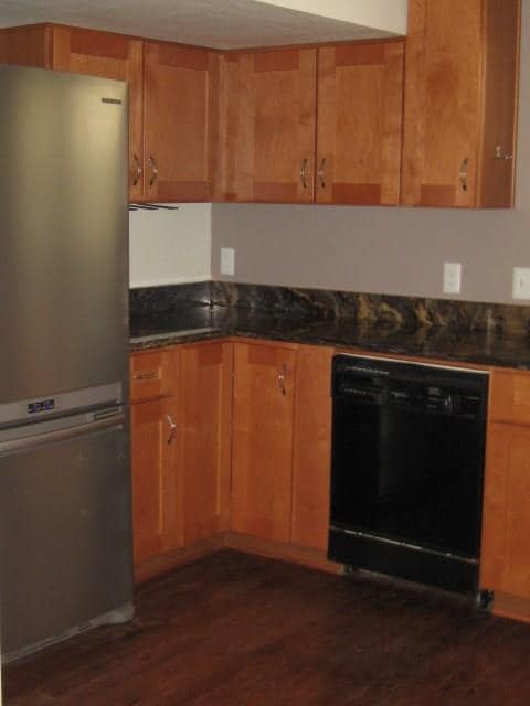 Building Photo - 5712 Chesterfield Ave