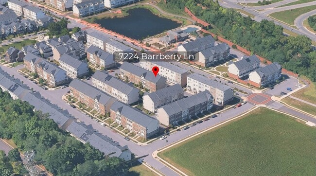 Building Photo - 3 Bed/2.5 Bath End-of-Row Beltsville Townhome