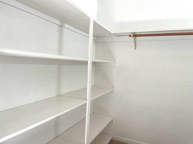 Building Photo - 3 bedroom, 2 bath home in Lake Wildwood, P...