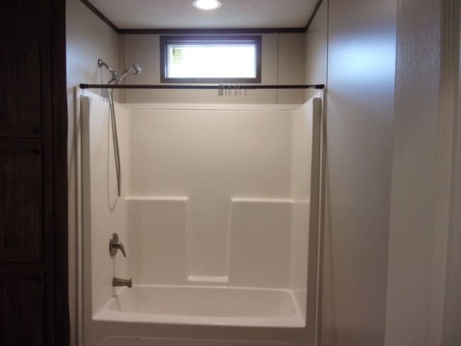 Building Photo - 811 Sitton Rd