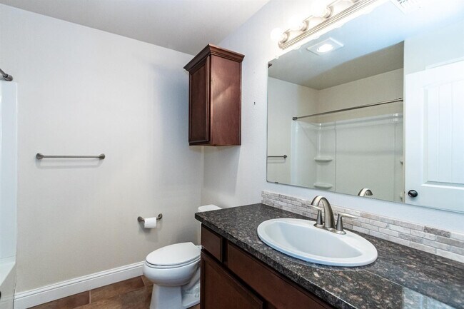Building Photo - 9706 Ridgely Ave