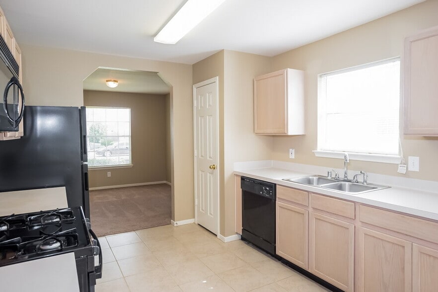 Building Photo - 3111 Wild Turkey Ln