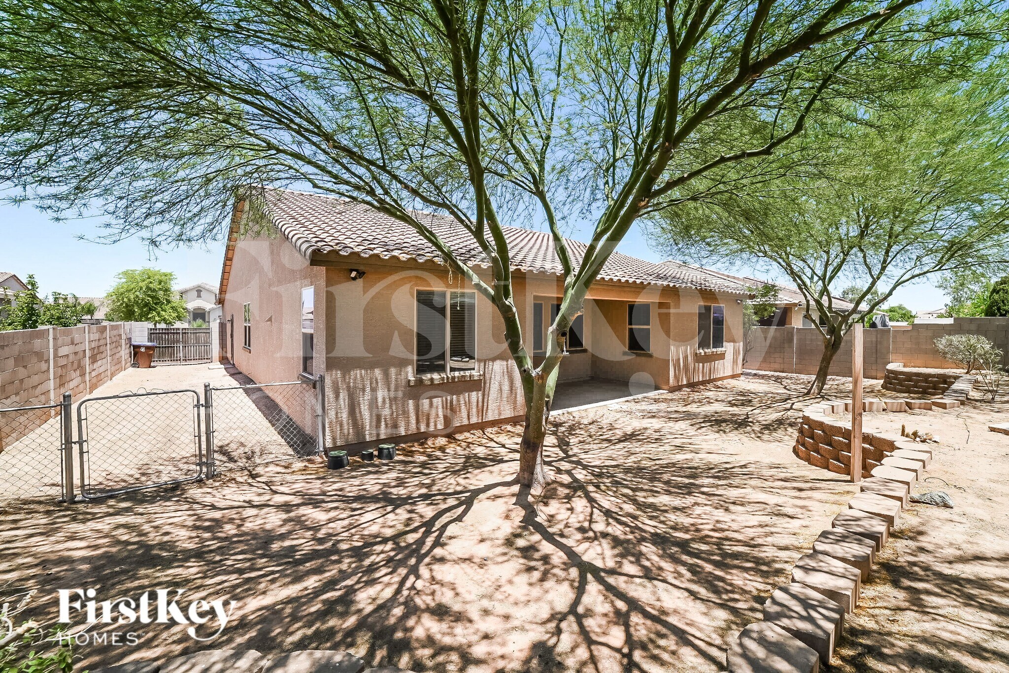 Building Photo - 1931 W Desert Spring Way