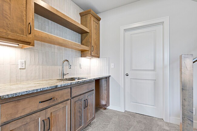 Building Photo - 20614 W 109th Ter