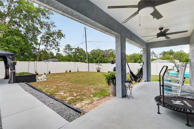 Building Photo - 8695 SW 133rd Ln Rd
