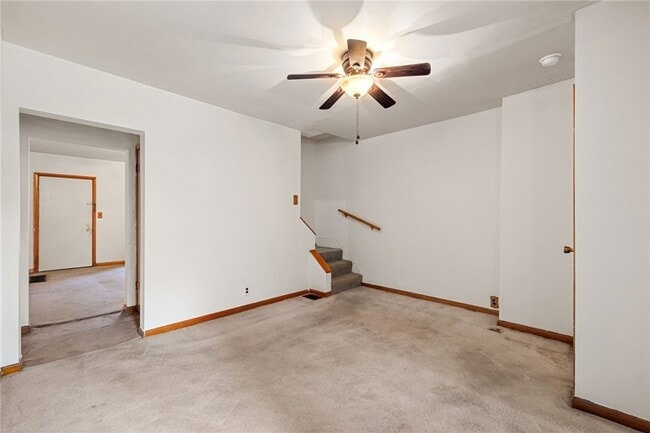 Building Photo - 1115 1/2 Church Avenue Unit