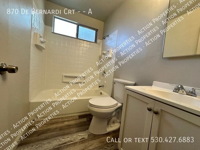 Building Photo - 870 De Bernardi Ct