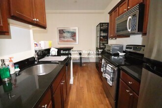 Building Photo - 50 Craigie St