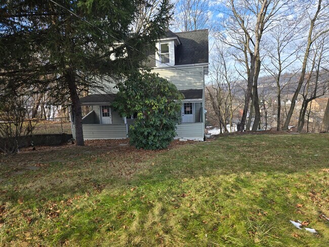 Building Photo - 508 Romine Ave