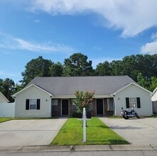 Building Photo - 1802/1804 Barberry Dr