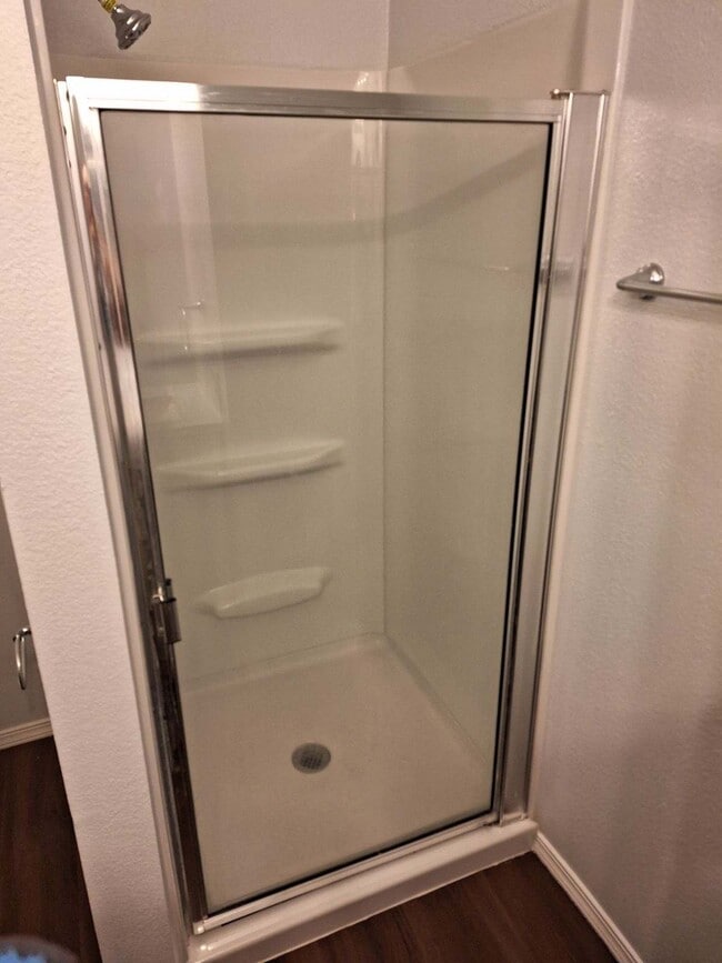 Building Photo - 860 Campbell Rd