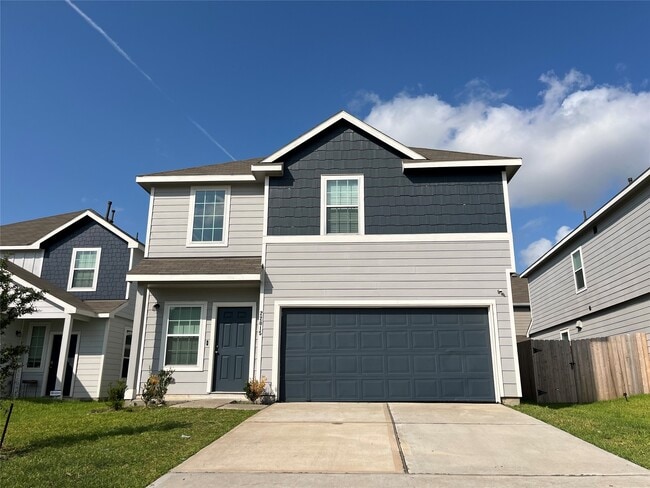 Primary Photo - 22015 Sovereign Hts Ln.